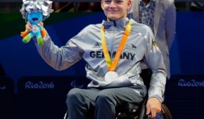 Thomas Schmidberger bei der Siegerehrung in Rio