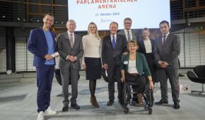 Die Bühnengäste des Parlamentarischen Abends