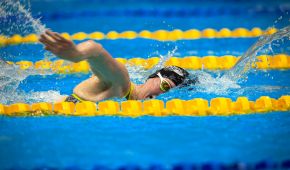 Tanja Scholz beim Kraulschwimmen