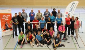 Die Teilnehmer des Themantages Sitzvolleyball