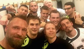 Gewinner-Selfie der deutschen Goalball-Nationalmannschaft