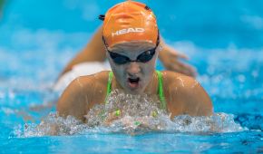 Schwimmerin Emely Telle