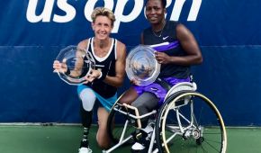 Sabine Ellerbrock und ihre Doppel-Partnerin Kgothatso Montjane (RSA) bei den US Open in New York