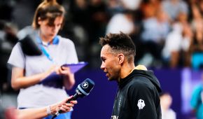 Rick Hellmann in einer Interviewsituation