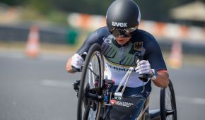 Andrea Eskau in Aktion auf dem Handbike