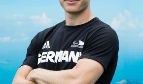 Portraitfoto MArkus Rehm