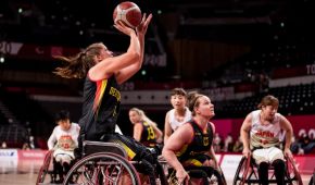 Rollstuhlbasketball der Damen gegen Japan