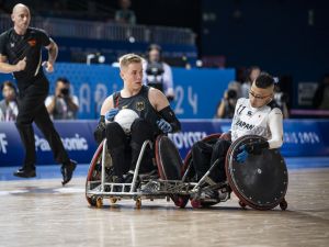 Josco Wilke im Zweikampf mit seinem Gegenspieler