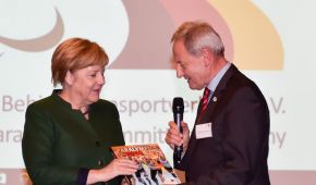 Angela Merkel und Friedhelm Julius Beucher