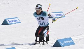 Martin Fleig in seinem Sitzschlitten