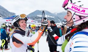 Andrea Rothfuss  gratuliert Marie Bochet