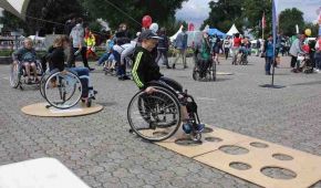 Rolli-Parcours beim Tag der Begegnung