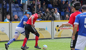 Spielszene beim Blindenfußball