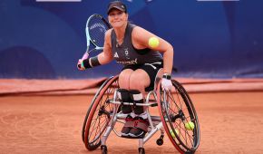 Die Stärke von Rollstuhltennis-Spielerin Katharina Krüger ist die rechte Vorhand. Gegen die Niederländerin Diede de Groot kam sie aber nicht so zum Erfolg wie erhofft.