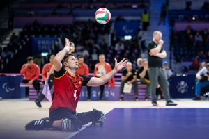 Heiko Wiesenthal beim Aufschlag
