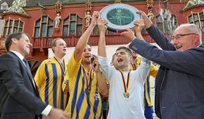 Marburg bejubelt die Meisterschaft in der Blindenfußball-Bundesliga © DFB / Sepp-Herberger-Stiftung