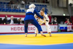 Isabell Thal im Kampf beim Para Judo