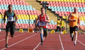 100 Meter mit Felix Streng von Bayer Leverkusen. Quelle IDM 2014/Marco Knisse