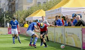 Zweikampf beim Blindenfußball