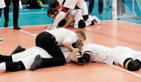 Jubel der deutschen Goalballer über den Final-Einzug