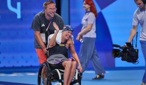Tanja Scholz und ihr Mann Björn sind überwältigt: Die Elmshornerin hat das erste Gold für Deutschland geholt!