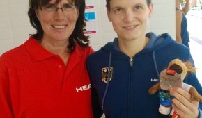 Bundestrainerin Ute Schinkitz und Daniela Schulte mit WM-Silber
