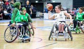Annabel Breuer Breuer setzt zum Wurf an