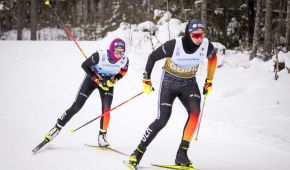 Para Biathletin Linn Kazmaier gemeinsam mit ihrem Guide Florian Baumann in Aktion