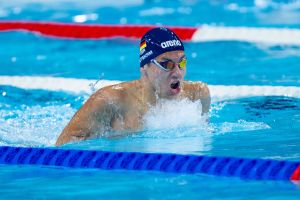 Maurice Wetekam beim Brustschwimmen