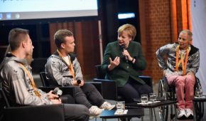 Anegla Merkel im Gespräch mit Niko Kappel