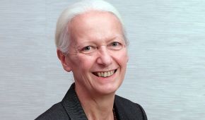 Dr. Vera Jaron im Portrait