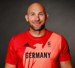 Porträtfoto Ronald Rauhe