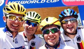 Grund zum Lachen hatten beim Weltcup in der Schweiz nicht nur Michael Teuber, Erich Winkler und Co.
