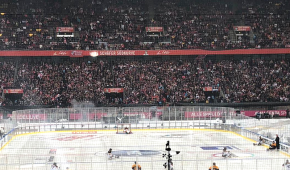Die Para Eishockey-Nationalmannschaft im Rhein Energie Stadion